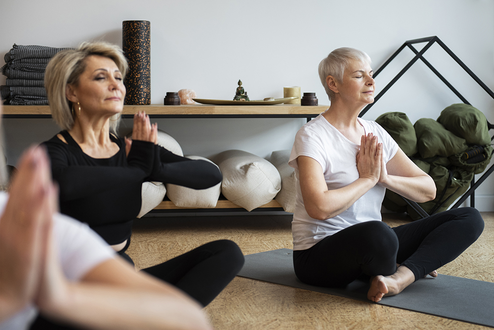 Diana Suassuna - Yoga para a Terceira Idade em Fortaleza- Uma Jornada de Bem-Estar04